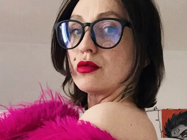 AleksaWanessa Porn Profile